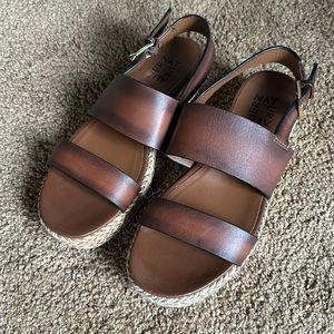 Naturalizer Jaycie Brown Platform Sandals Women’s Size 7
